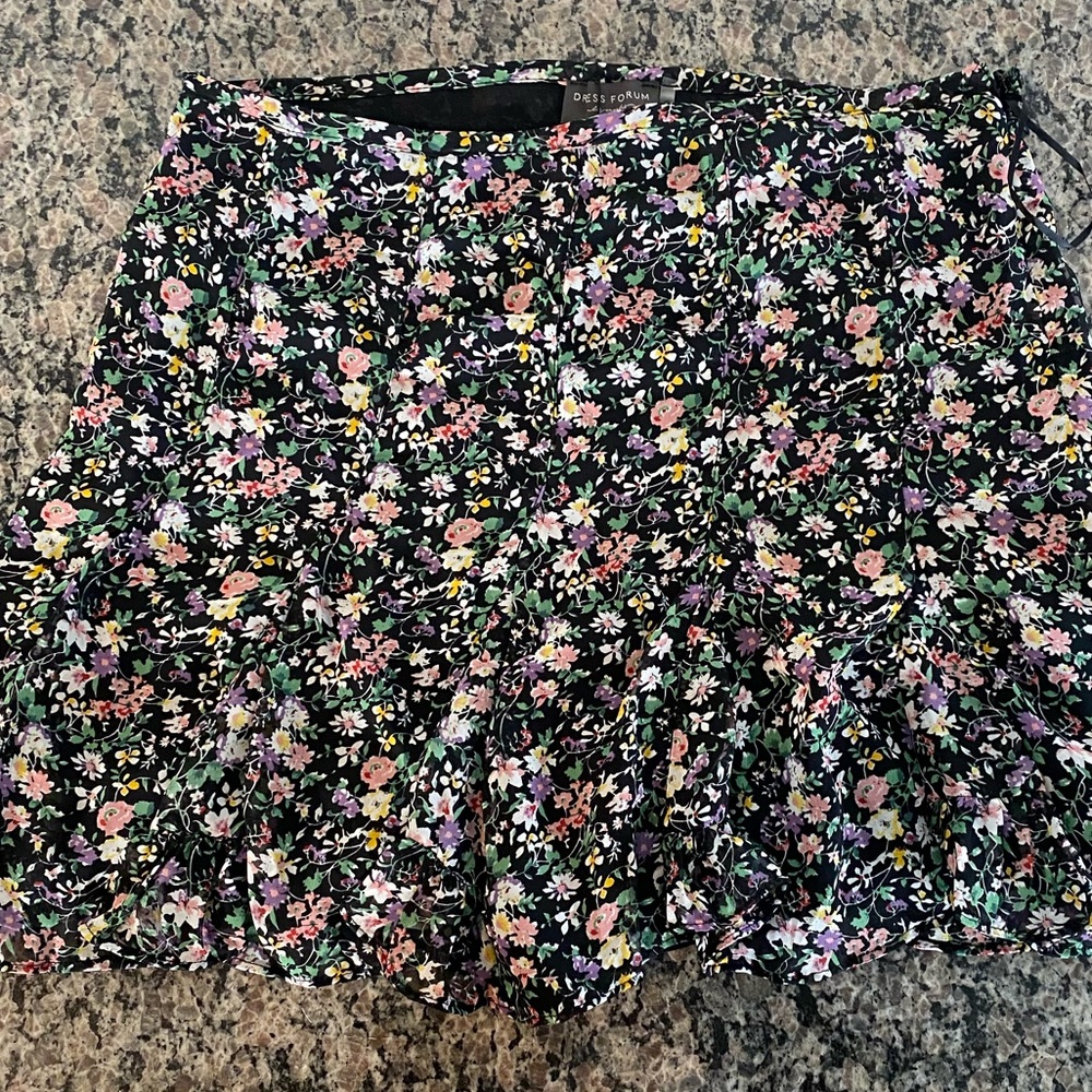 Women’s Skirt
